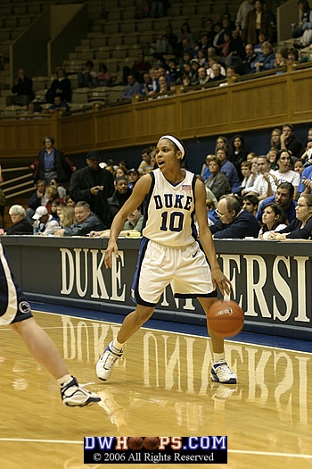 Lindsey Harding calls out to a teammate