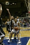 Lindsey Harding pulls up for a shot